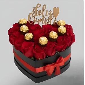 CORAZON-DE-ROSAS-ROJAS-CON-CHOCOLATES.jpeg